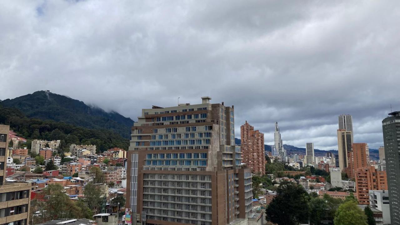 En Bogota - Apartamento Amoblado Centro Internacional Exterior photo